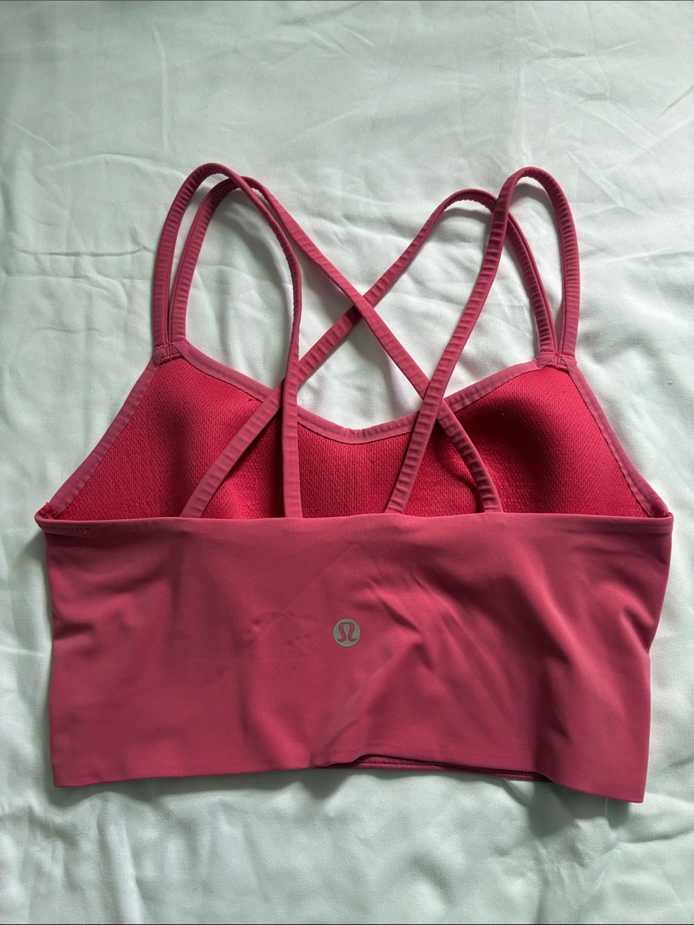 lululemon "like a cloud longline bra" size 4 - raspberry coulis - Picture 3 of 3
